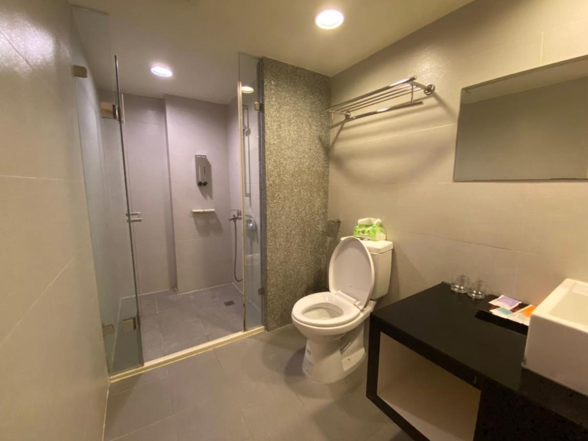 寵愛逢甲 Lägenhet Taichung Exteriör bild